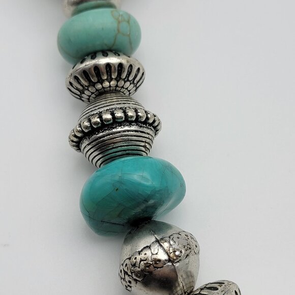 Chico's Silver And Blue Beaded Necklace Chunky Runway Statement 44 Inch Adj. - Picture 3 of 9